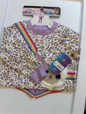 Dreamworks Lavender Floral Rainbow Sweatshirt with Plush Character Pocket